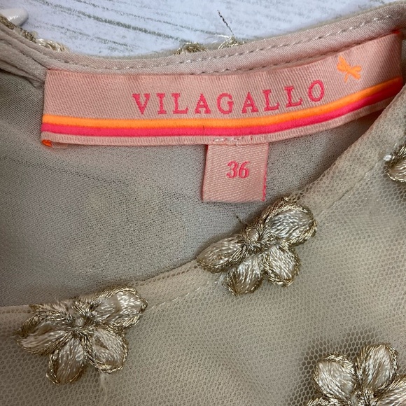 Vilagallo Embroidered Metallic Gold Blouse - Picture 11 of 12